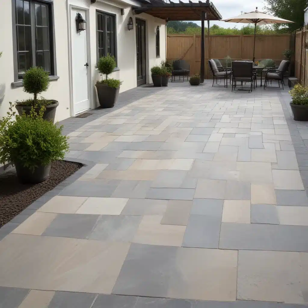 Creating a Timeless Patio: Trends in Traditional Paving Styles